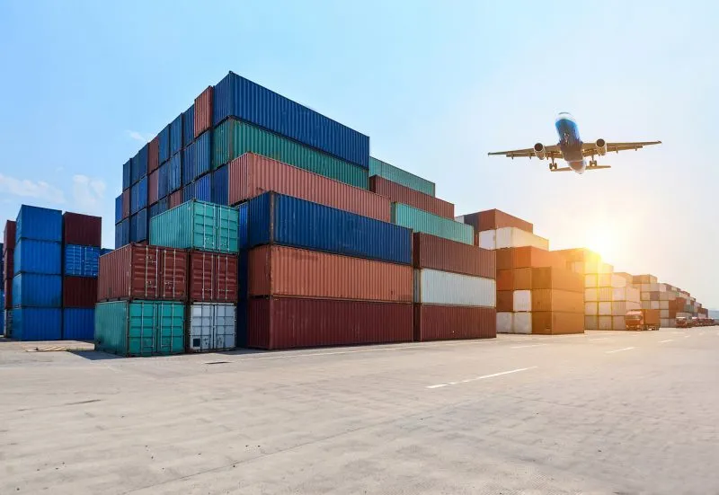 Kontenery samolotowe w transporcie lotniczym - rodzaje i wymiary